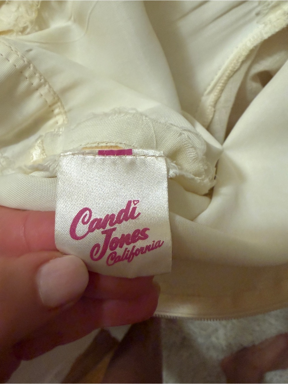 Vintage Cottagecore Lace Yoke Ivory prairie Dress with Ruffled Shoulders - Picture 7 of 11